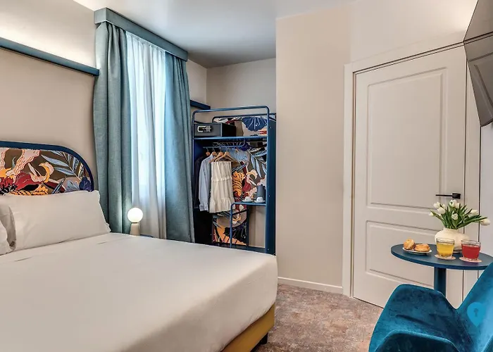 Triplyrooms Collection - Station 3*